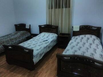 Фото номера Кровать в общем 4-местном номере для мужчин и женщин Хостелы Hostel Samuel г. Agarak 9